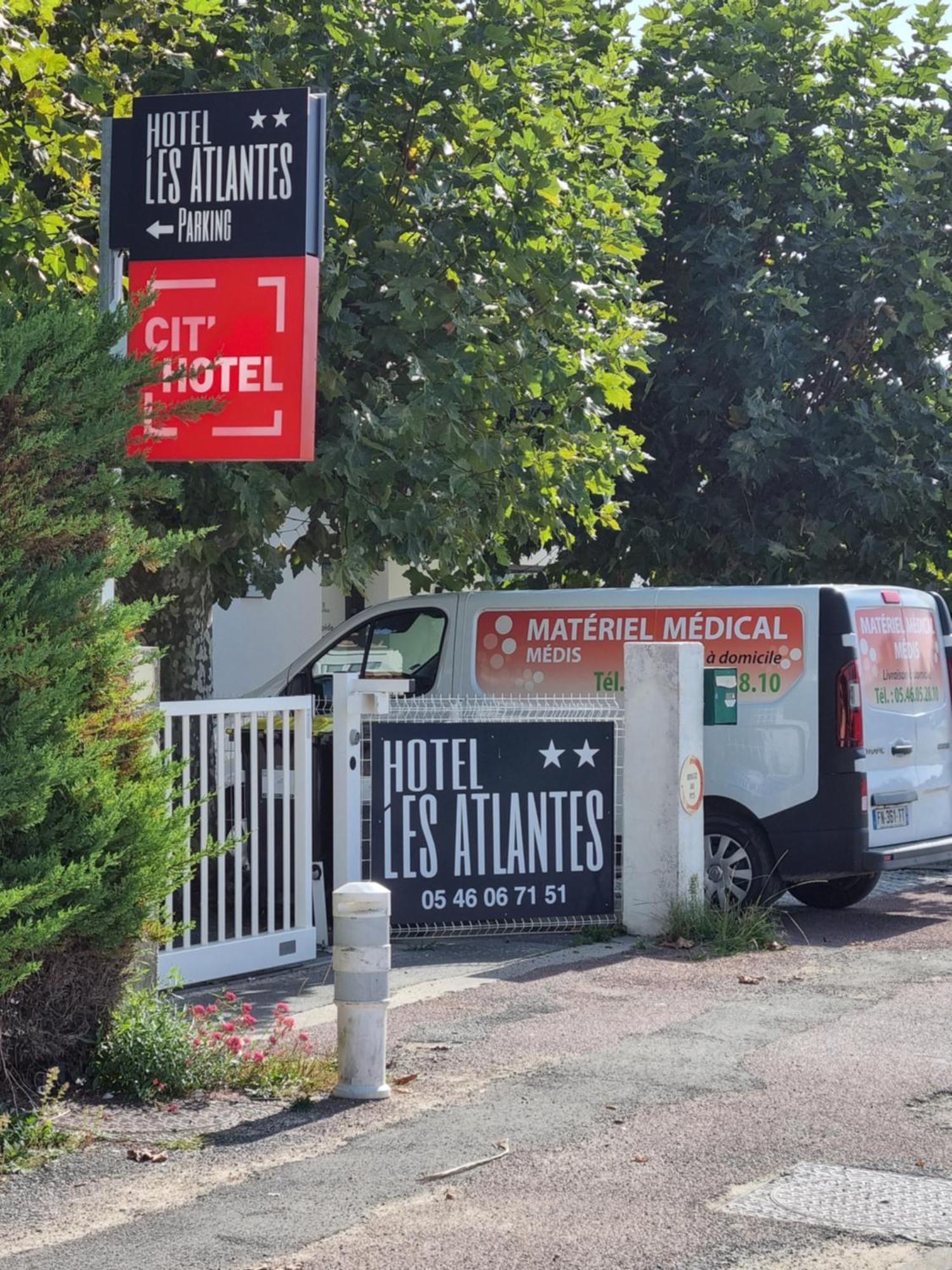 Cit'Hotel Les Atlantes Médis Buitenkant foto